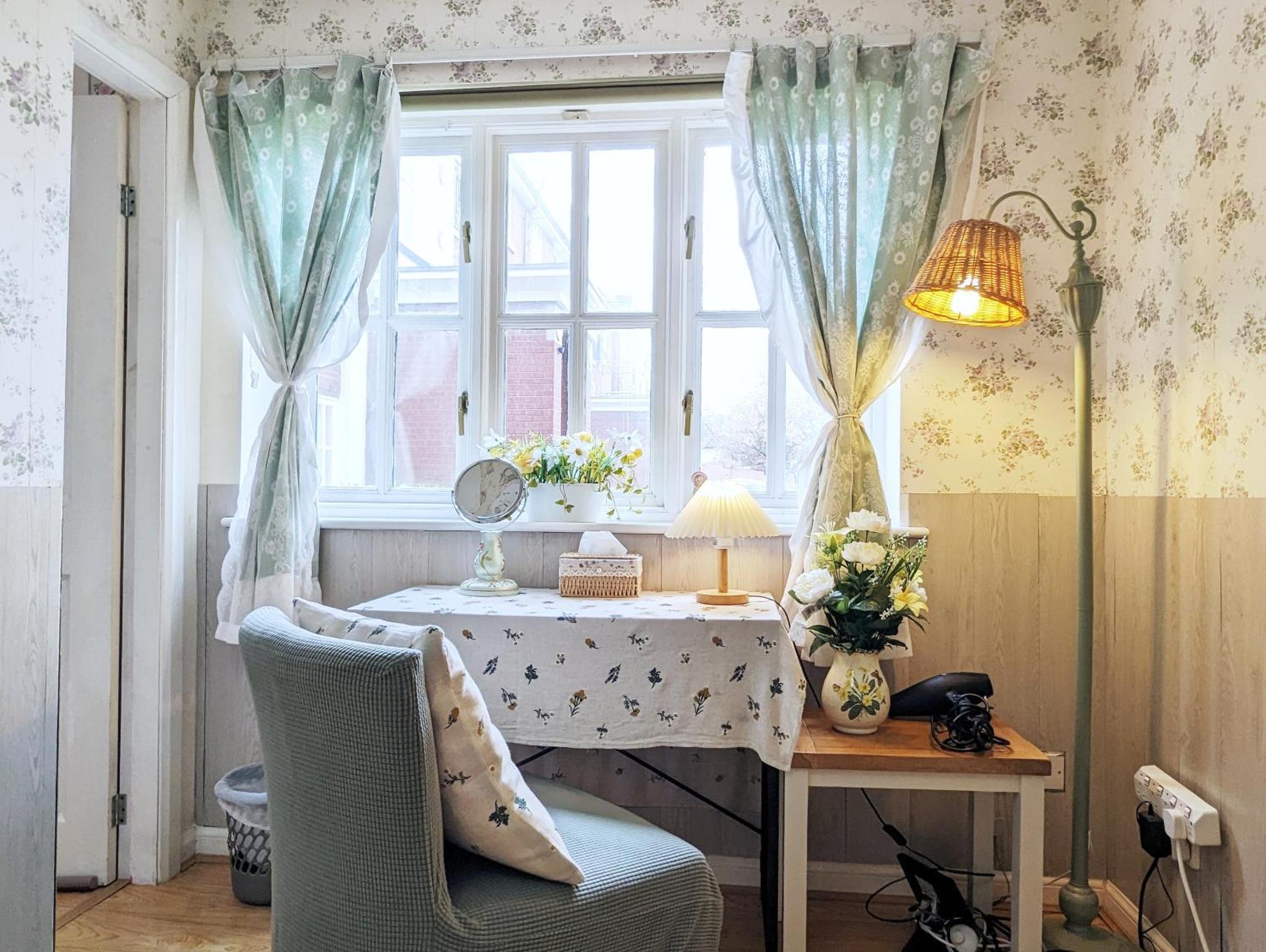 City Centre Vintage Theme Guest Rooms Free Parkin リヴァプール エクステリア 写真